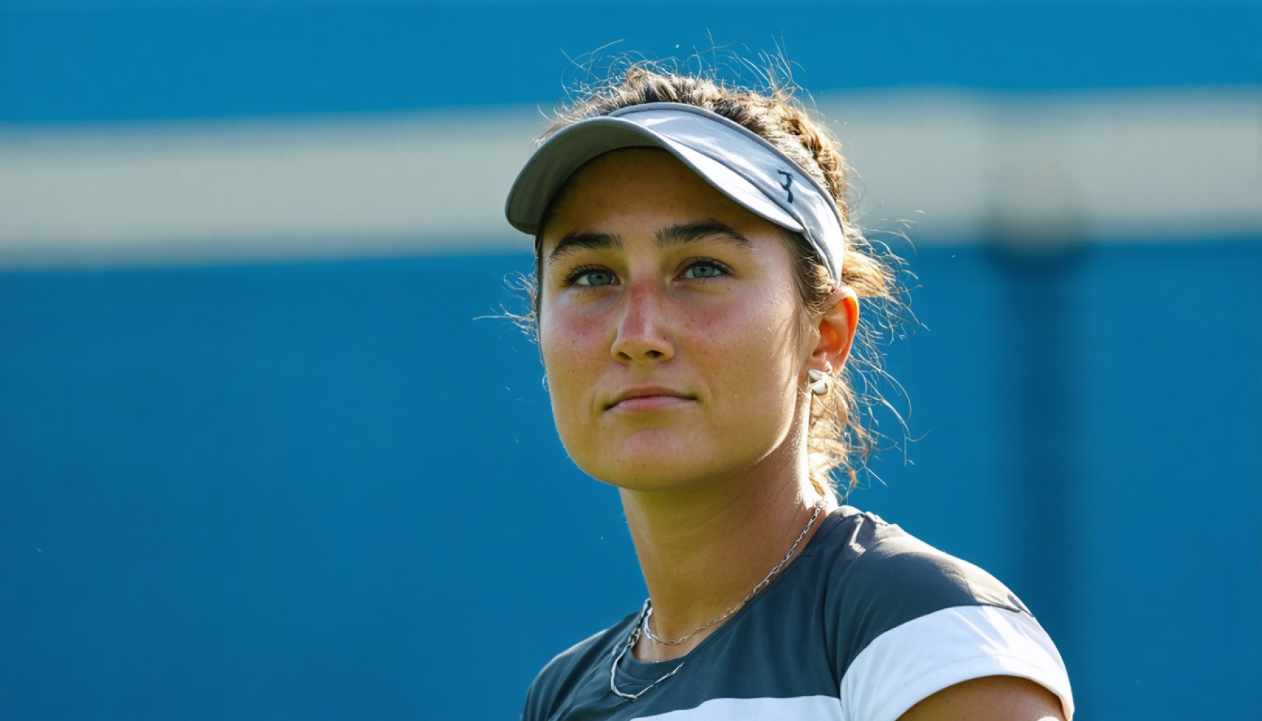 The Disturbance That Shook Dubai Tennis: A Glimpse into Emma Raducanu’s Emotional Battle